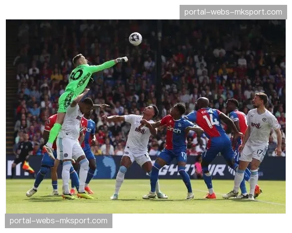 即时战报：阿斯顿维拉球员迪亚比突破造点，沃特金斯主罚命中。